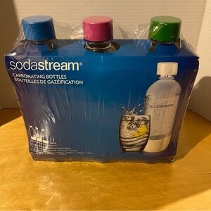 SODASTREAM CARBONATING BOTTLES SET OF 3 X 1 LITER BOTTLES PLASTIC NEW IN BOX